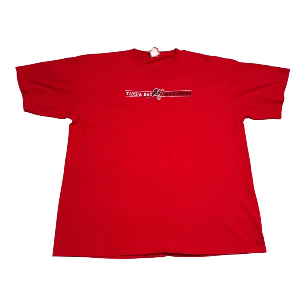 2000s Y2K NFL Tampa Bay Buccaneers Embroidered Logo Red Shirt Men's XL